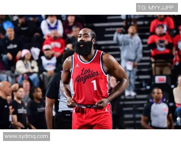 哈登率队欢迎字母哥火箭正式签约，火箭崛起在即！