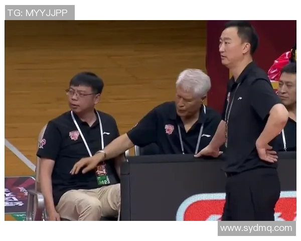 凯尔特人和独行者激烈对决，裁判争议成焦点