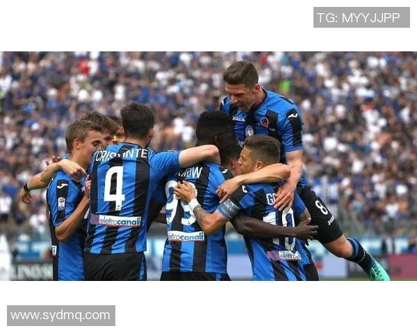 卡尔默尔加盟AC米兰，刷新转会费记录，引发球迷热议