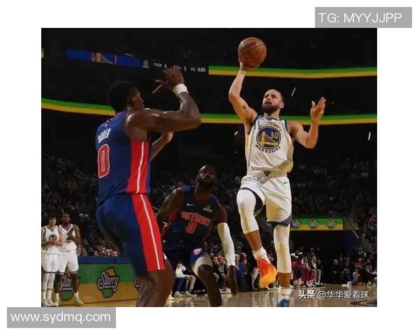 詹姆斯带伤表现力压库里领湖人获得胜利